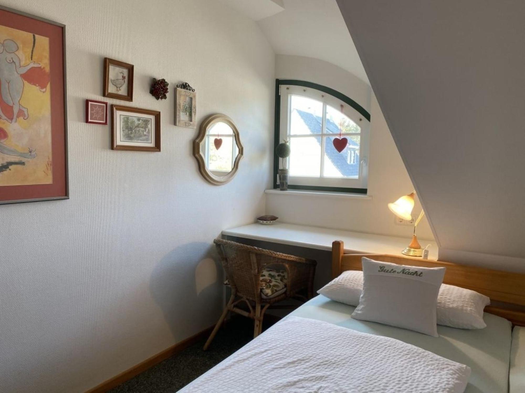 Ferienwohnung Nr 07 Og Spitzboden Born Bagian luar foto