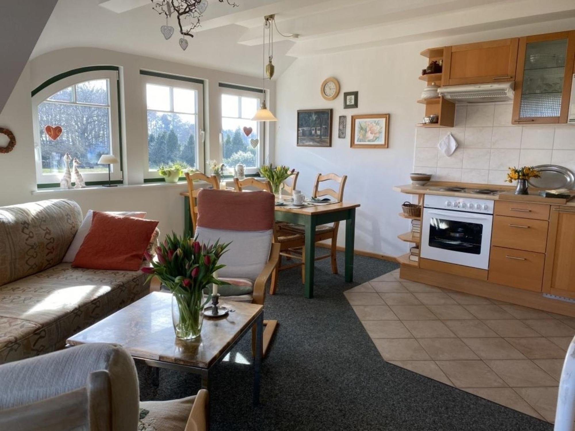 Ferienwohnung Nr 07 Og Spitzboden Born Bagian luar foto